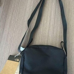 ⭐️ THE NORTH FACE 　ノースフェイス　新品未使用品‼️　ショルダーバッグ　国内未入荷モデル⭐️の画像
