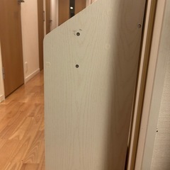 絵本　おもちゃ　棚の画像