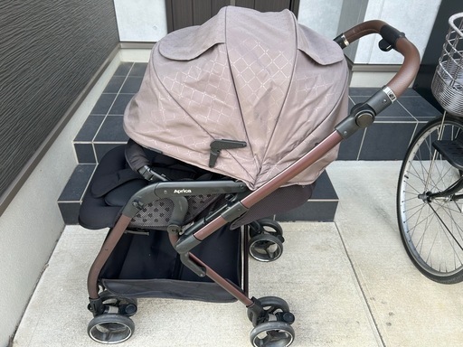 アップリカA型ベビーカー『最上級グレード』