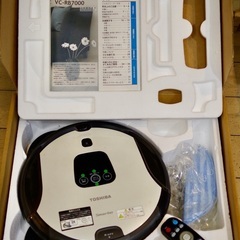 東芝クリーナー　VC-RB8000(W)動作未確認のためジャンク品の画像