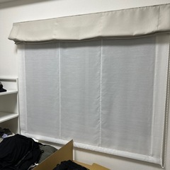 カーテンの画像
