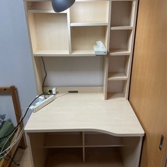 【無料】冷蔵庫・洗濯機・炊飯器・ベッド・ダイニングテーブルなど家具家電一式（一括受け取り優先・川崎市）の画像