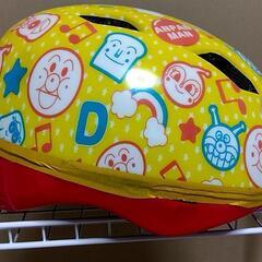 アンパンマンヘルメットの画像