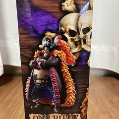 ワンピースフィギュア(黒ヒゲ)の画像