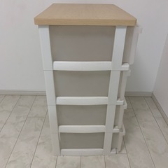 木製４段衣装ケースの画像