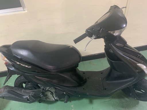 売却しました。ありがとうございました。V125S値下げします。