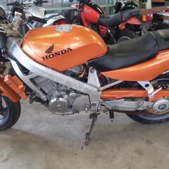 動画あり　BT新品　★ブロス400 NC25★の画像