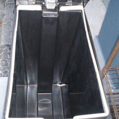 ニトリ　消臭スリムペダルペール　20L　幅20cm奥行35.5cm高さ45cmの画像