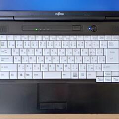 ノートパソコン LIFEBOOKの画像