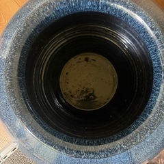大きな壺 骨董品の画像