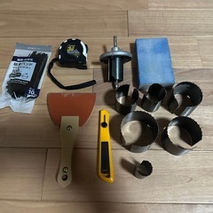 工具箱や工具大量セットの画像