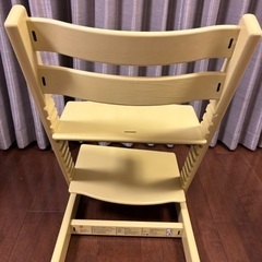 ストッケ（イエロー）STOKKE TRIPP TRAPPの画像