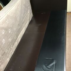 シングルベッド（レール式引き出し４個付き）の画像