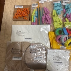 フリマを開催いたします‼️1点に付き100円ですが物によっては、300円です‼️ キッチン用品などの画像