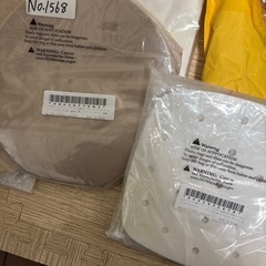 フリマを開催いたします‼️1点に付き100円ですが物によっては、300円です‼️ キッチン用品などの画像