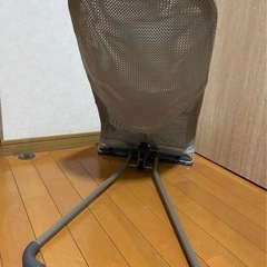 ベビービョルン　ブリスエアー　バウンサー　グレーの画像