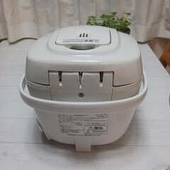 TIGER　タイガー炊飯器　5.5合　ホワイトの画像