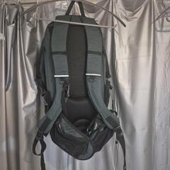 韓国製コオロング登山バック26Lの画像