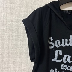 フード付きスウェットワンピースの画像