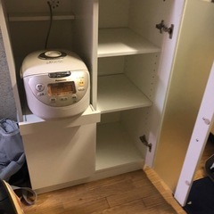 洗濯機、掃除機、ハンガー掛け
の画像