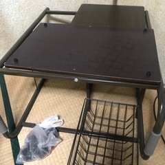 洗濯機、掃除機、ハンガー掛け
の画像