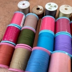ミシン糸　刺繍糸の画像