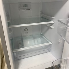 （お取引中）アクア株式会社ジャンク冷蔵庫　一人暮らし　2ドア　2018年製の画像
