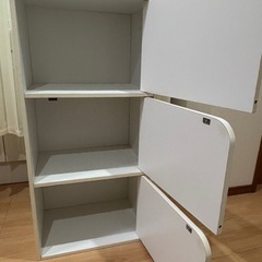 3段ボックスの画像