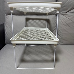 収納ラックの画像
