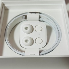 Apple AirPods Proの画像