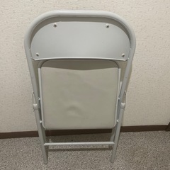 折りたたみチェアの画像
