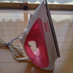 T-fal スチームアイロン　+アイロン台の画像