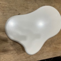 雲型コーヒーテーブルの画像