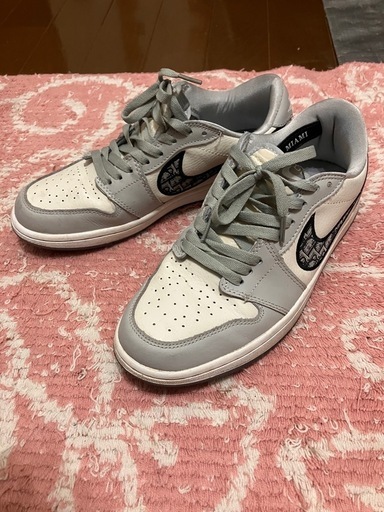 ナイキ　メンズ　スニーカー　エアー？