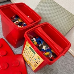 大量レゴ赤いバケツ2個+他多数の画像