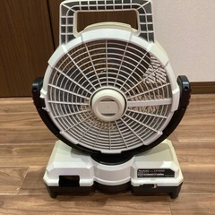マキタCF203D（扇風機）　　　　　　 の画像