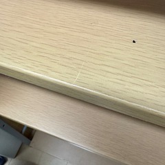 グレー　ラックの画像
