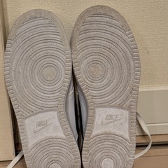 NIKE スニーカー　シューズ  23.5cm 　dh3158-101  の画像
