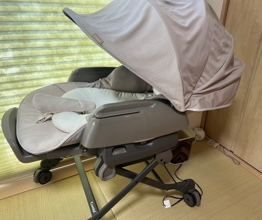 （お取引中） Combi コード式電動ベビーラック ホワイトレーベル ネムリラ［AUTO SWING BEDi Long スリープシェル EG＋］