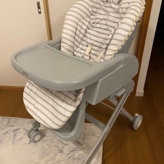アップリカ　ハイローチェア　　の画像
