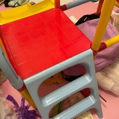 子供用ジャングルジム、滑り台の画像