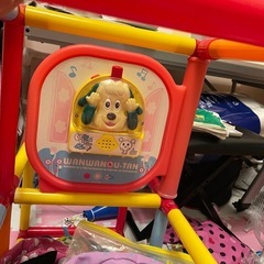 子供用ジャングルジム、滑り台の画像