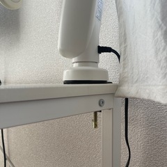 【無料】デスクライト　PCライト　コンセントありの画像