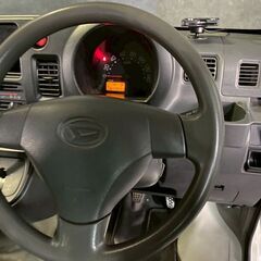 ハイゼットカーゴ スペシャル 車検９年８月まで 乗って帰れます の画像