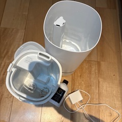 アイリスオーヤマ加湿器+フレグランスウォーターの画像