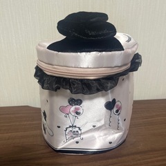 新品未使用‼️ マイメロ クロミ バニティ ポーチの画像