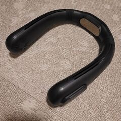 首かけファン クールプレート扇風機 ネッククーラー 羽根なし 急速冷却 USB充電式 静音 ハンズフリー 風量調節 液晶  軽量 熱中症の画像
