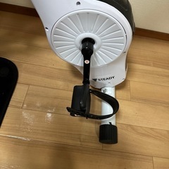 STEADY フィットネスバイク エアロバイク 家庭用 静音 折り畳み Designed in Japanの画像