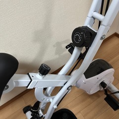STEADY フィットネスバイク エアロバイク 家庭用 静音 折り畳み Designed in Japanの画像