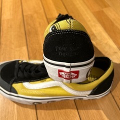バンズスニーカーの画像